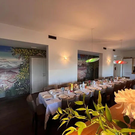 Villa Group - 40 Guests - Private Pool - Tenniscourt - Private Cook - Converance Villaitaly Eu *
