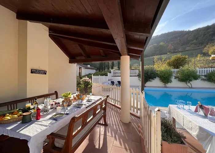 빌라 Group - 40 Guests - Private Pool - Tenniscourt - Private Cook - Converance Villaitaly Eu *