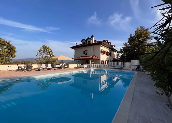 Villa Group - 40 Guests - Private Pool - Tenniscourt - Private Cook - Converance Villaitaly Eu *